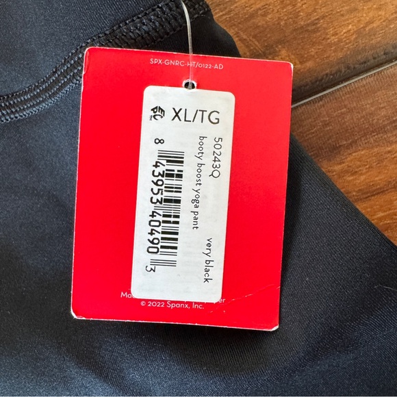 SPANXshape™™ Booty Boost® Flare Pant NWT size XL PETITE - Picture 4 of 6